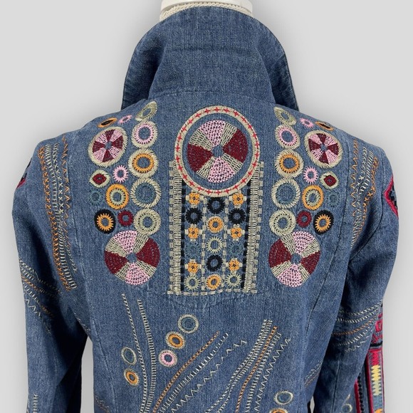 Coldwater Creek Embroidered Bohemian Hippie Denim Jacket Long Sleeve Womens PS - Picture 9 of 16